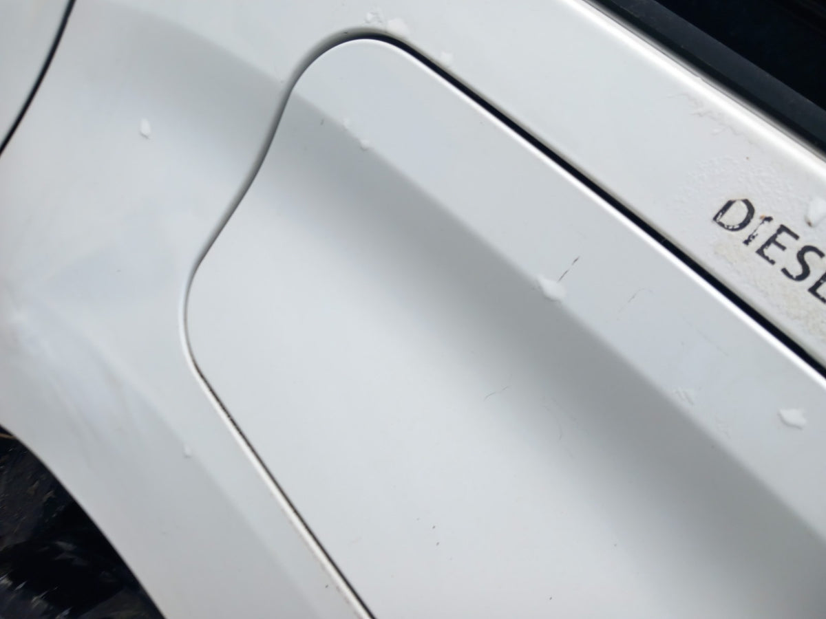 2022 Peugeot Partner K9 Fuel Filler Flap White Warranty A419 - Image 2