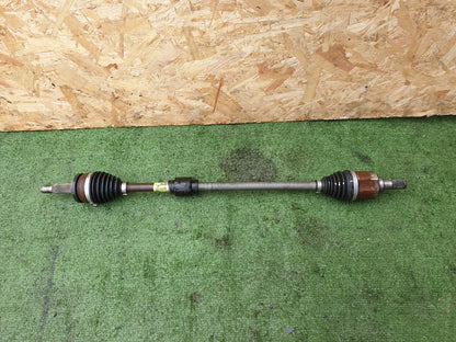 HYUNDAI I20 ULTIMATE 1.0 PETROL 2023 FRONT RIGHT DRIVESHAFT MANUAL 49501Q0300 - Image 1