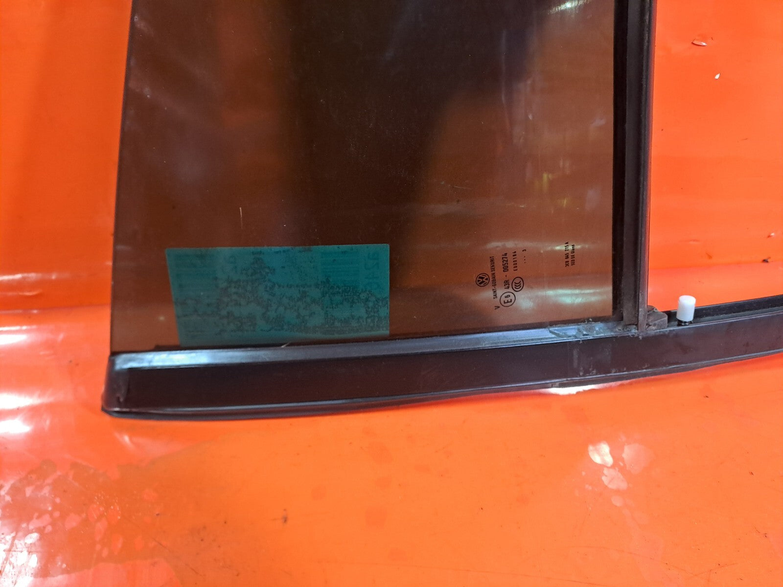 ✅Volkswagen Passat Cc Gt 2013 2.0 Diesel REAR LEFT QUARTER WINDOW GLASS A246 - Image 4