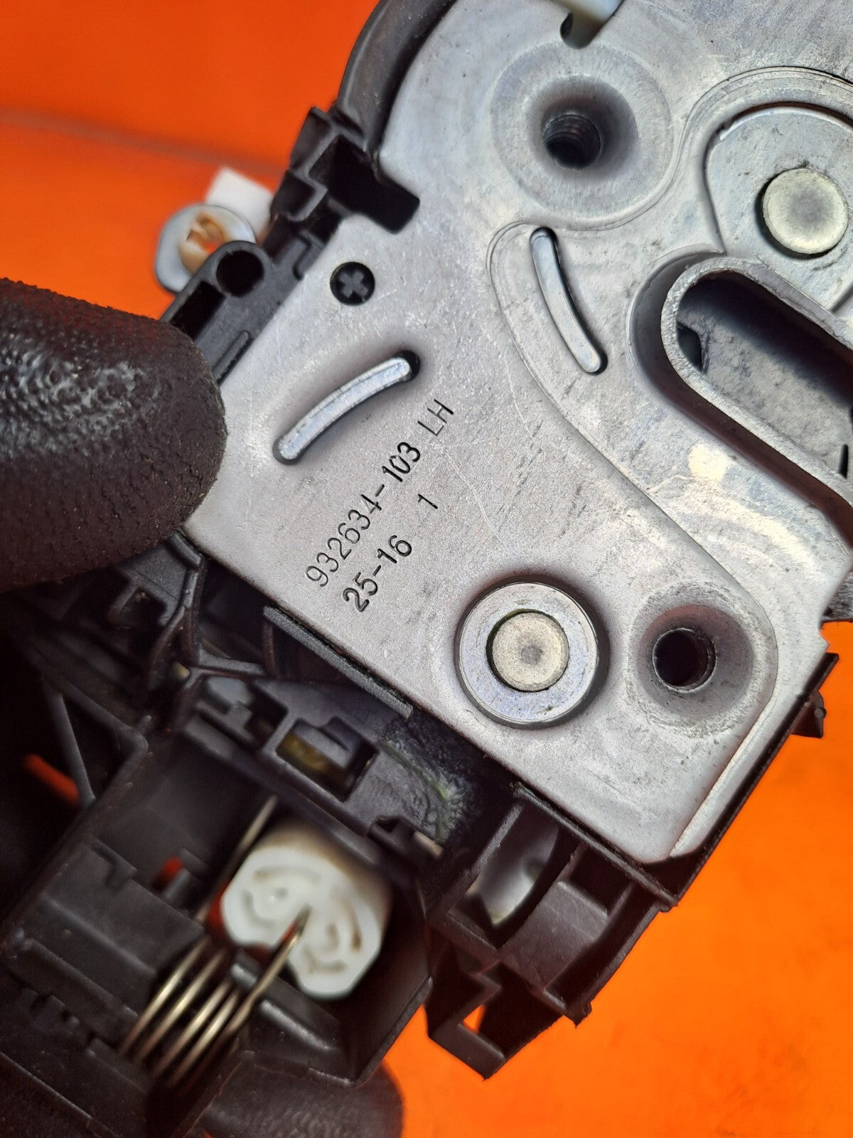ebay-src:https://i.ebayimg.com/00/s/mtywmfgxmjaw/z/63eaaoswv7boghmu/$_57.jpg