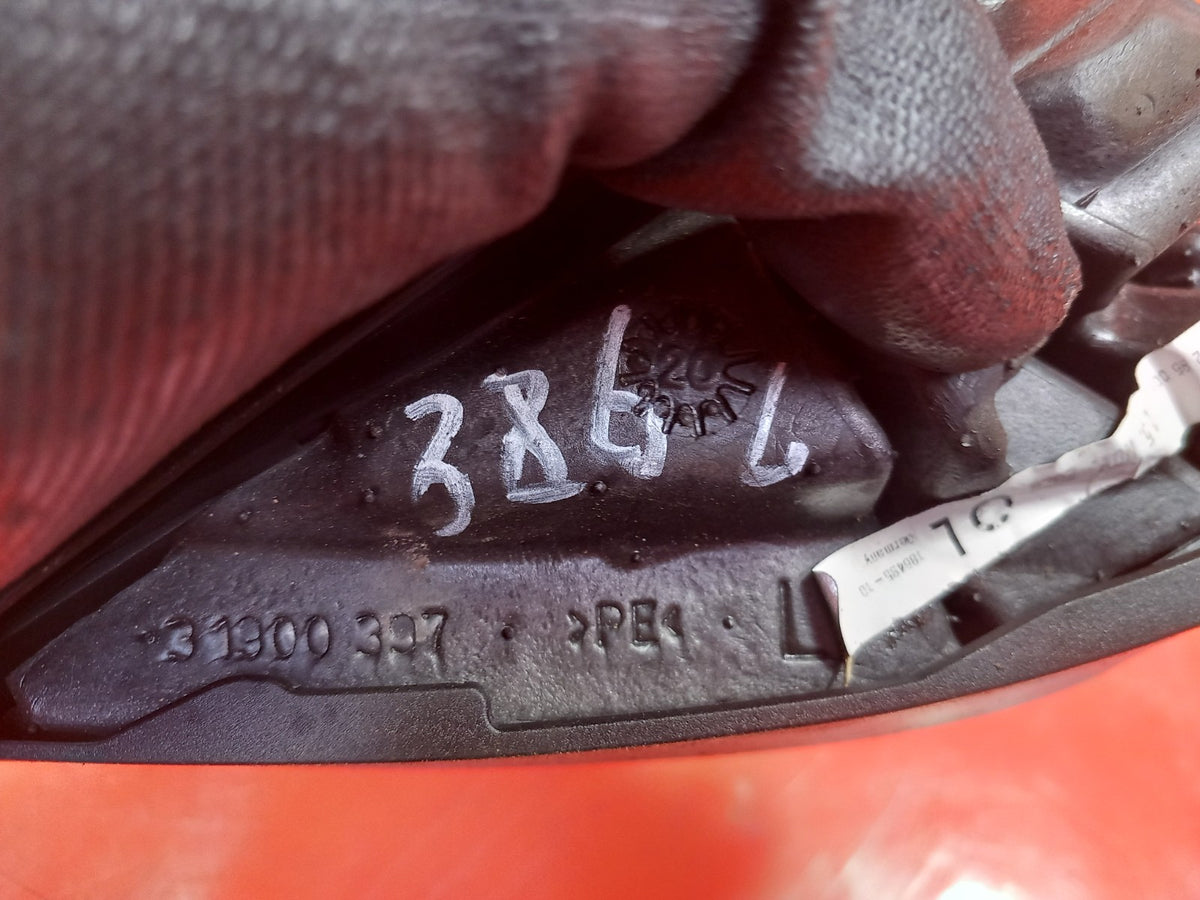 ebay-src:https://i.ebayimg.com/00/s/mtiwmfgxnjaw/z/bhqaaeswknxqgbs-/$_57.jpg