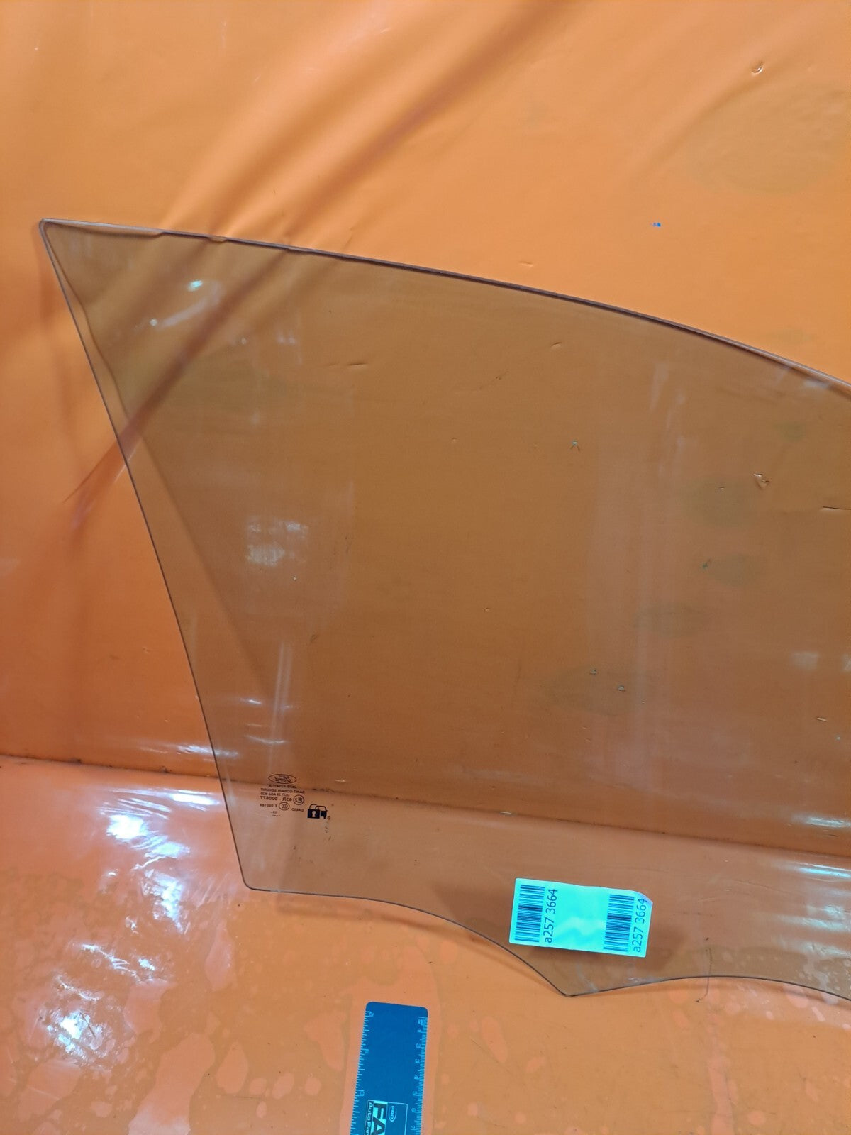 ✅2018 FORD FOCUS MK4 1.5D FRONT LEFT DOOR WINDOW GLASS JX7B-A21411-A + WARRANTY - Image 12