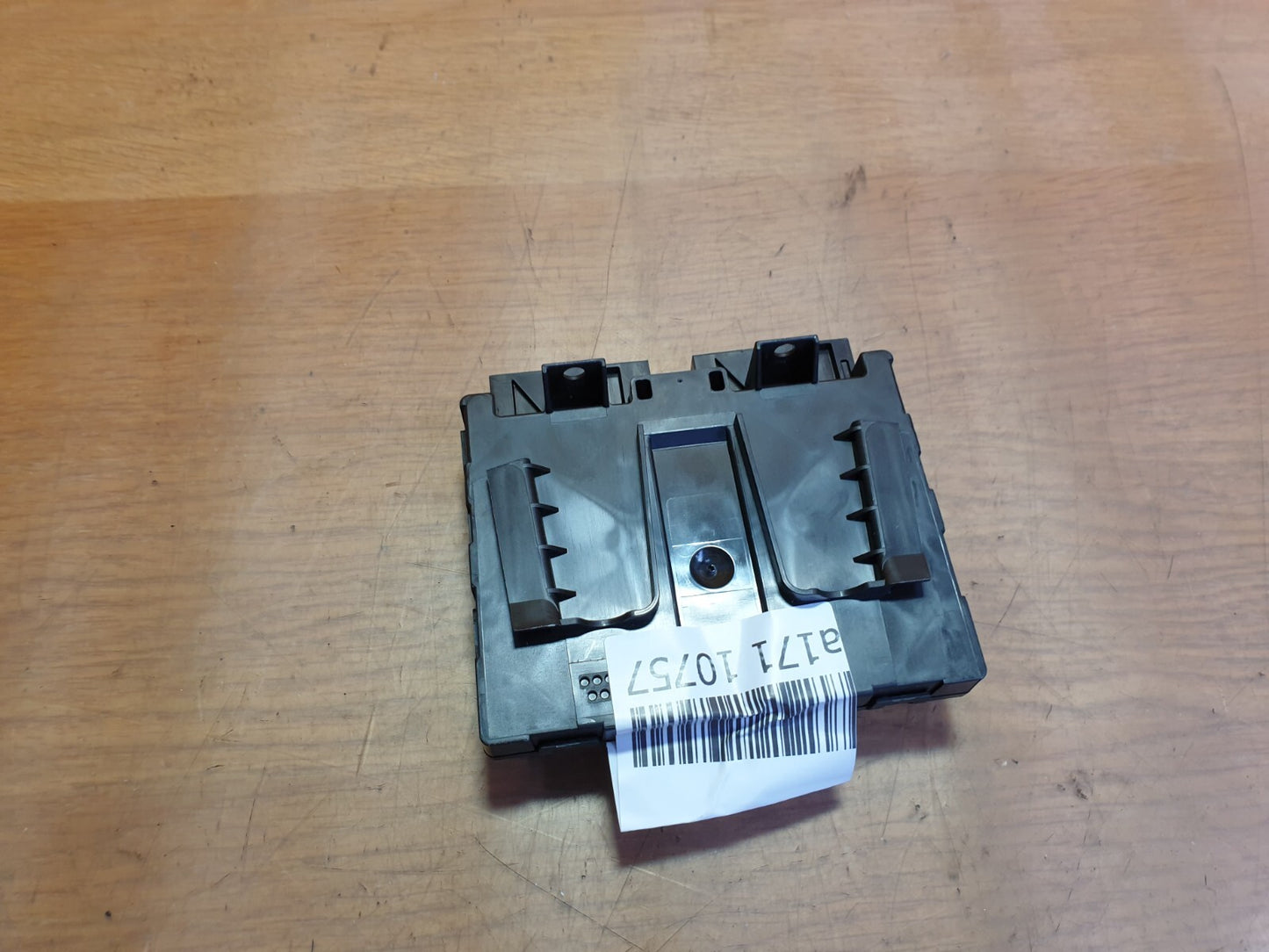 ebay-src:https://i.ebayimg.com/00/s/mtiwmfgxnjaw/z/a9waaoswtmrmr4n9/$_57.jpg