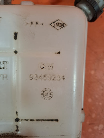 ✅Renault Trafic III Sl27 2016 1.6 Diesel BRAKE FLUID RESERVOIR 460913647R A256 - Image 7