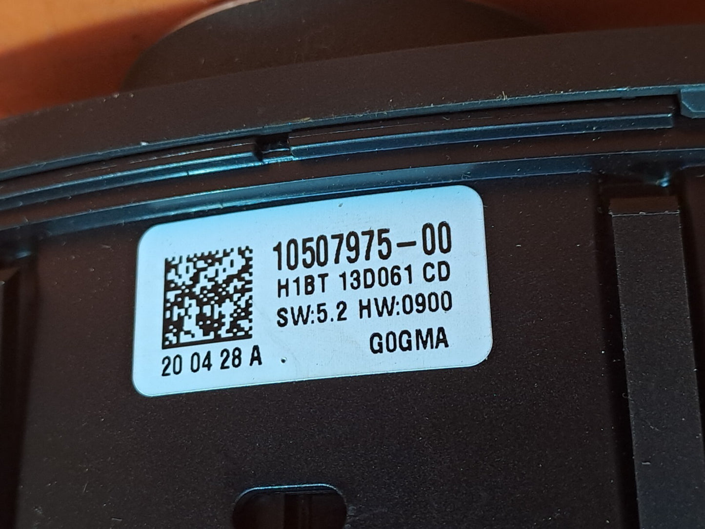 ebay-src:https://i.ebayimg.com/00/s/mtiwmfgxnjaw/z/ucoaaoswzhtnyzil/$_57.jpg