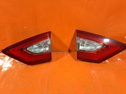 ✅FORD MONDEO TITANIUM MK5 2.0 DIESEL 2016 REAR LEFT & RIGHT INNER TAIL LIGHTS - Image 1