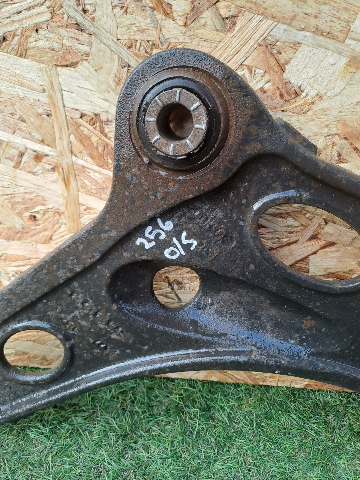 ✅RENAULT Trafic III Sl27 2016 1.6 Diesel FRONT RIGHT LOWER CONTROL ARM WISHBONE - Image 3