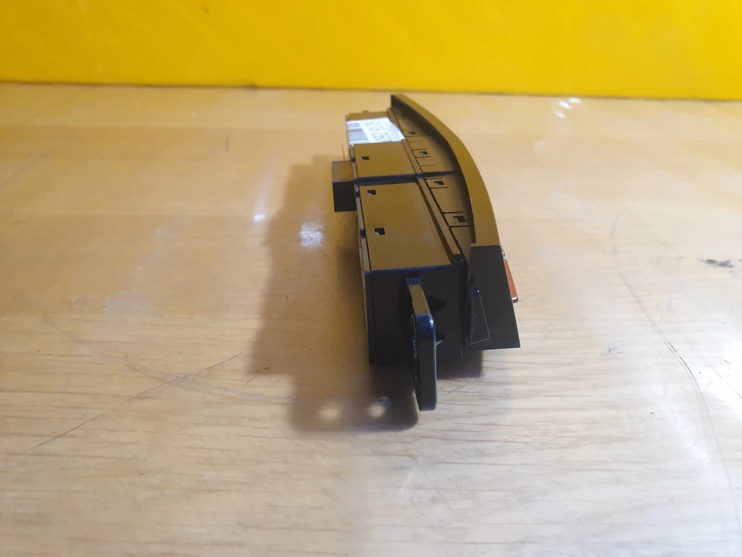 ebay-src:https://i.ebayimg.com/00/s/mtiwmfgxnjaw/z/q9kaaeswnblqdhta/$_57.jpg