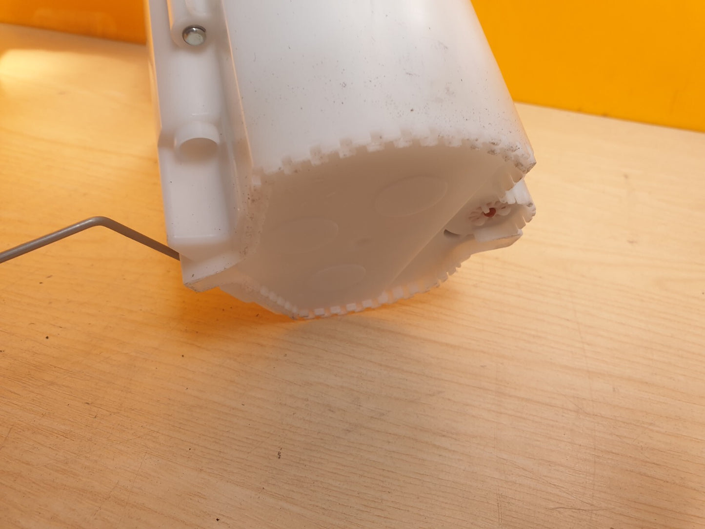 SKODA KAROQ 1.0 PETROL 2020 FUEL TANK PUMP 5WA919051A - Image 6