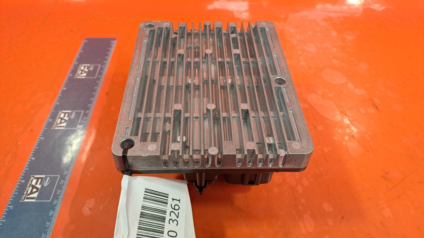 ebay-src:https://i.ebayimg.com/00/s/otawwde2mda=/z/r~saaoswdr9ncblg/$_57.jpg