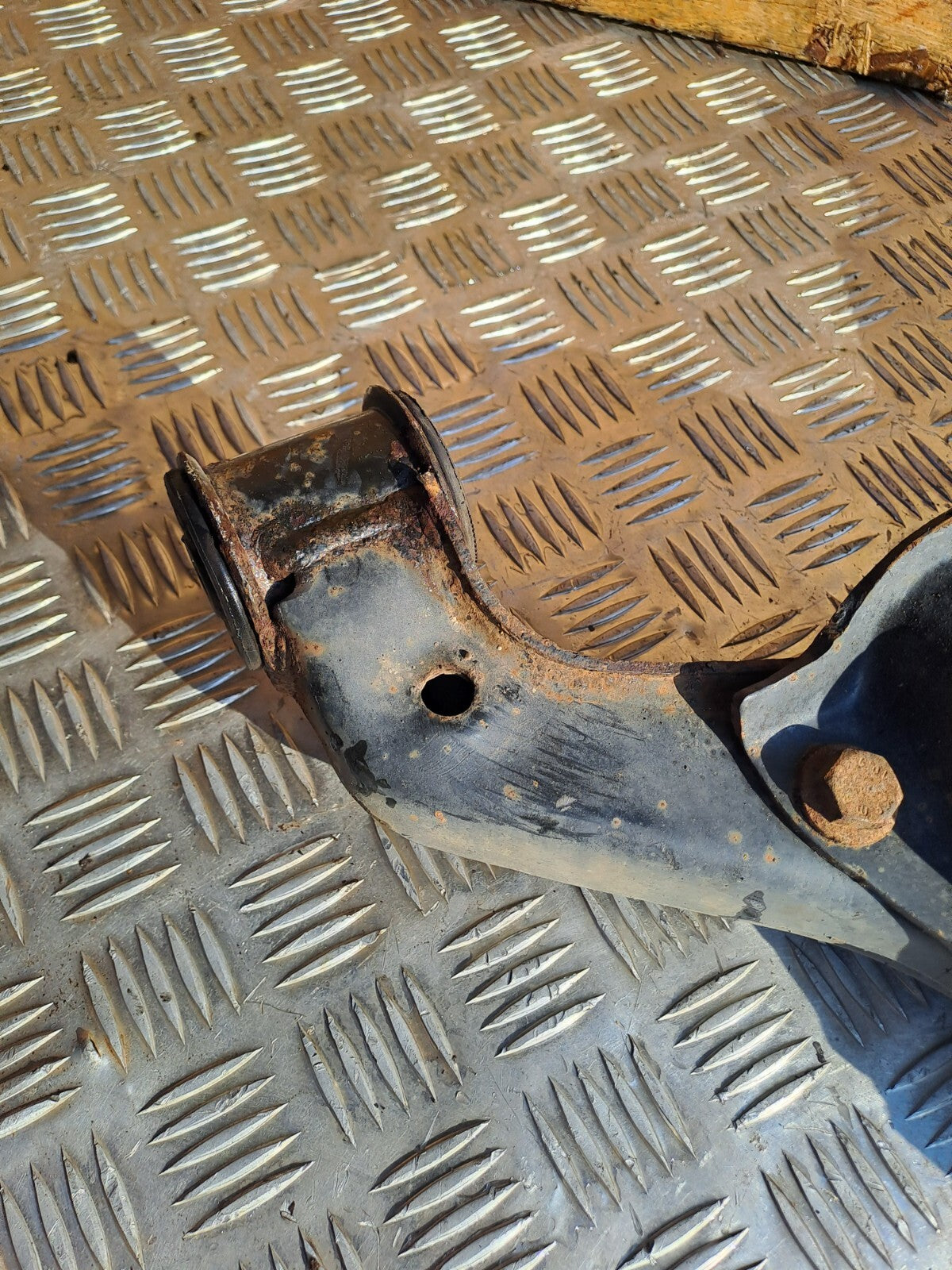 ✅Volkswagen Crafter Cr35 Startline 2015 2.0 Diesel FRONT RIGHT LOWER CONTROL ARM - Image 8