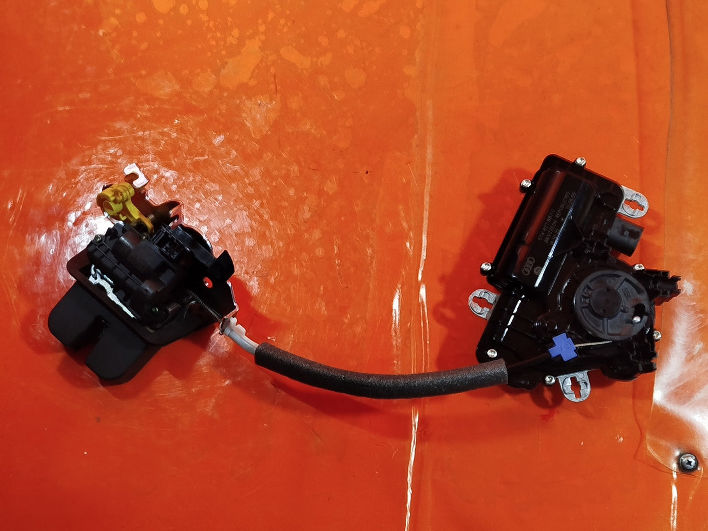 ✅CUPRA FORMENTOR 2.0 PETROL 2023 TAILGATE LOCK LATCH CATCH & ACTUATOR 5TA827887C - Image 3