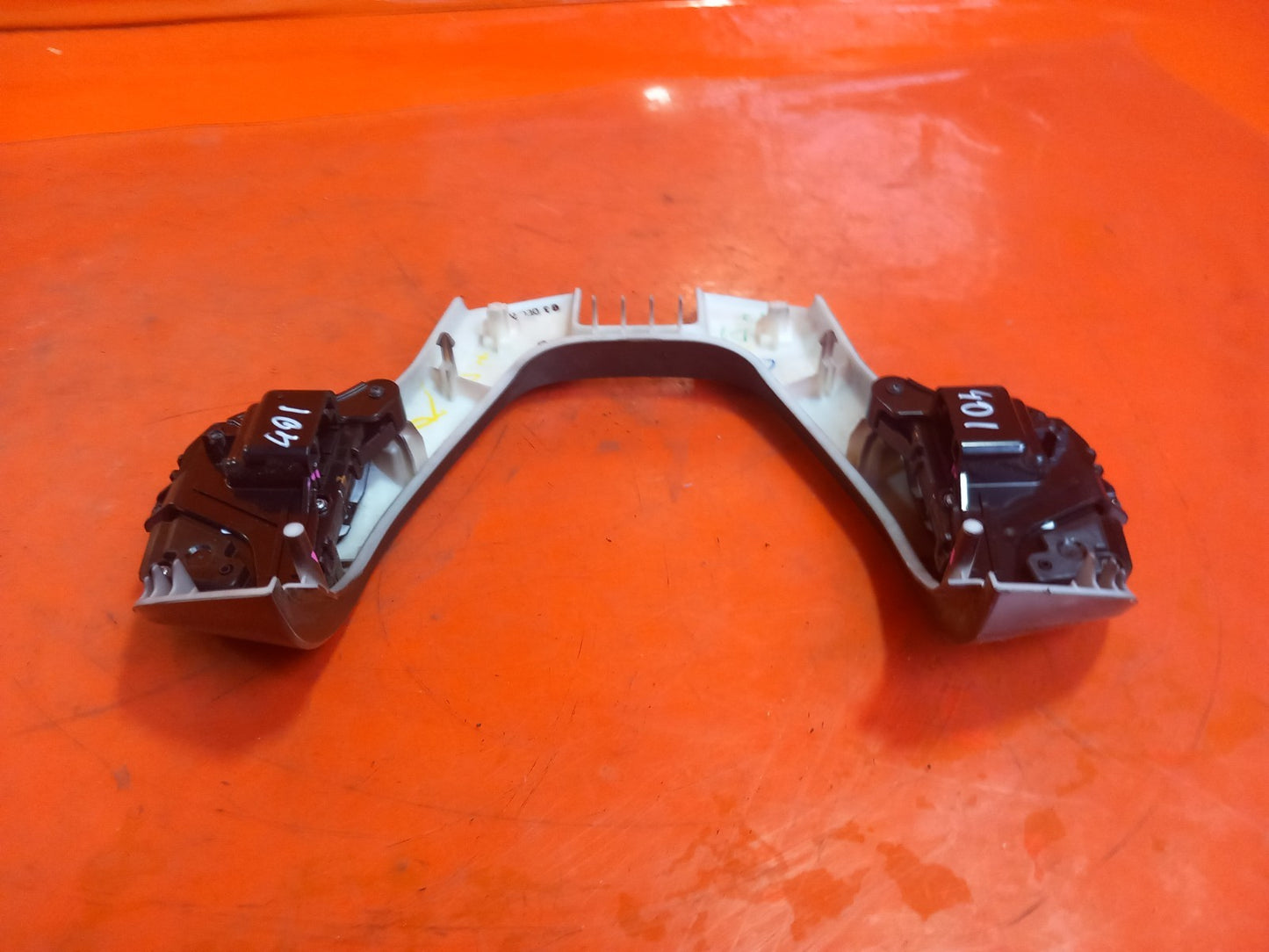 2017 Ford Ranger Wildtrak Multifunction Steering Wheel Switch TRW34187947D A401 - Image 7