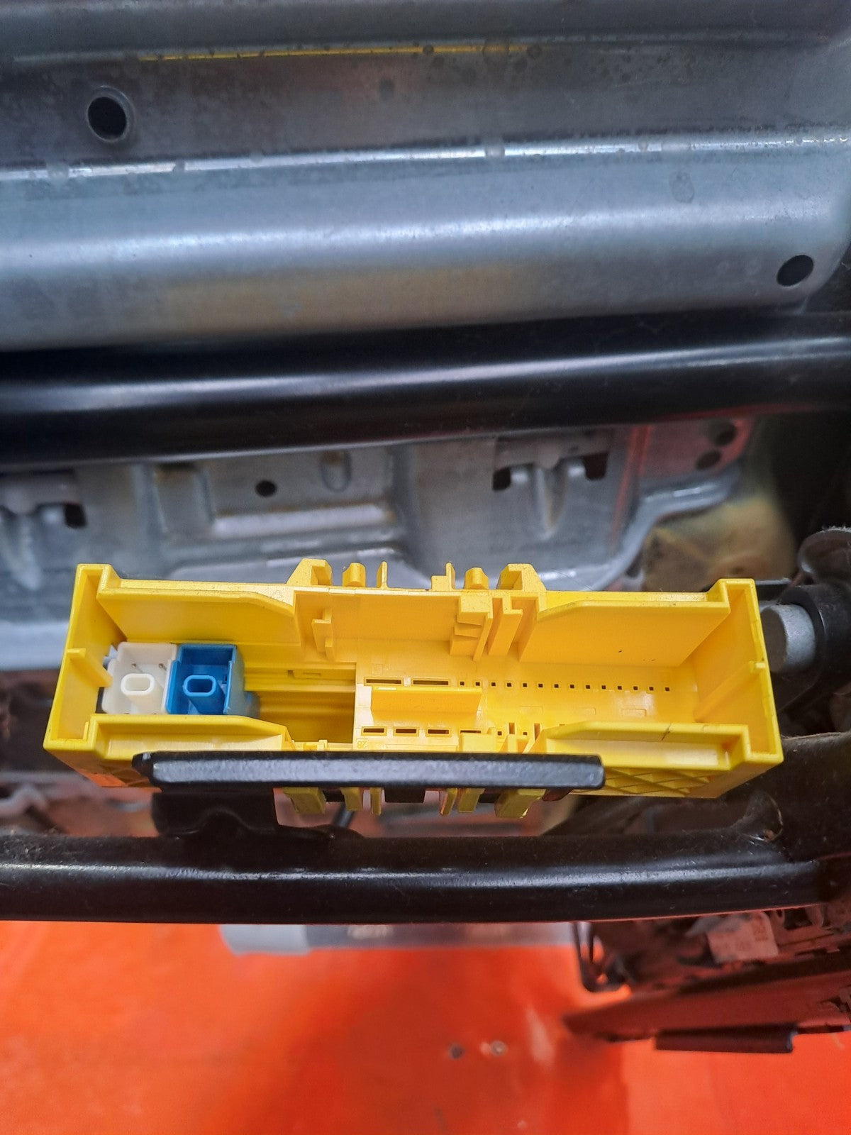 ebay-src:https://i.ebayimg.com/00/s/mtywmfgxmjaw/z/utoaaeswuarpfotz/$_57.jpg