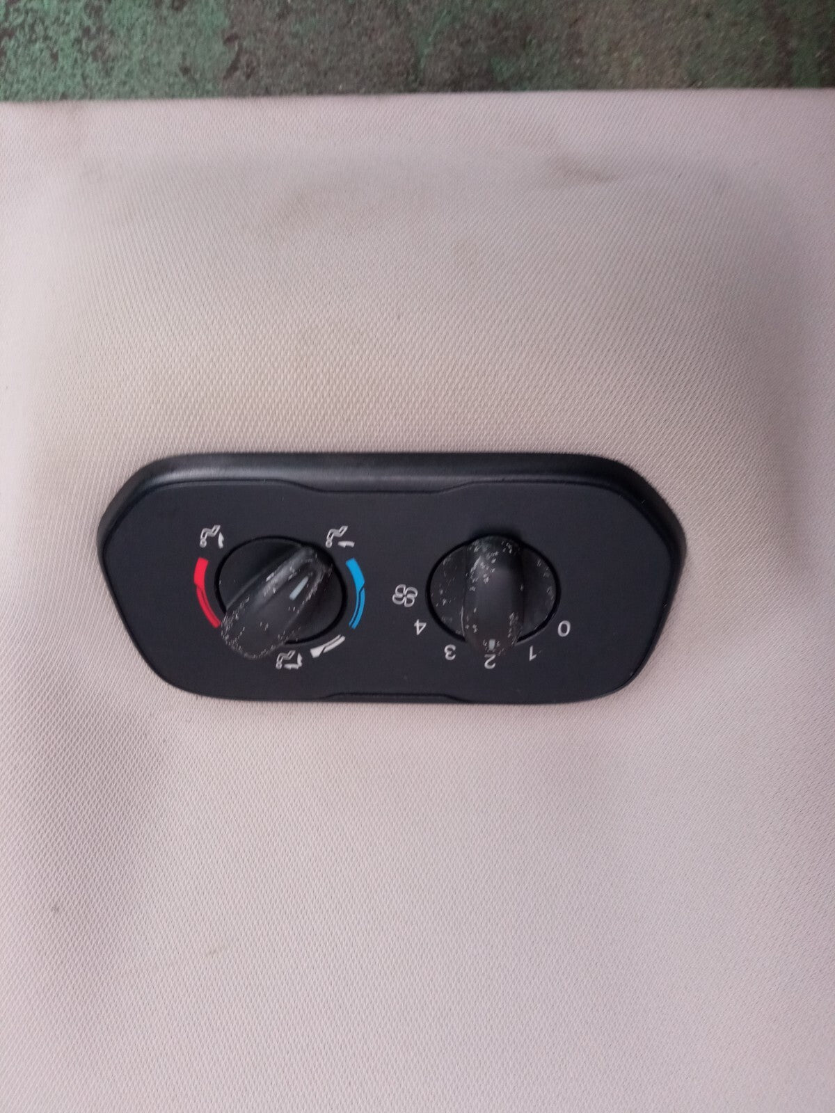 ebay-src:https://i.ebayimg.com/00/s/mtywmfgxmjaw/z/-ryaaoswpfjos~n5/$_57.jpg