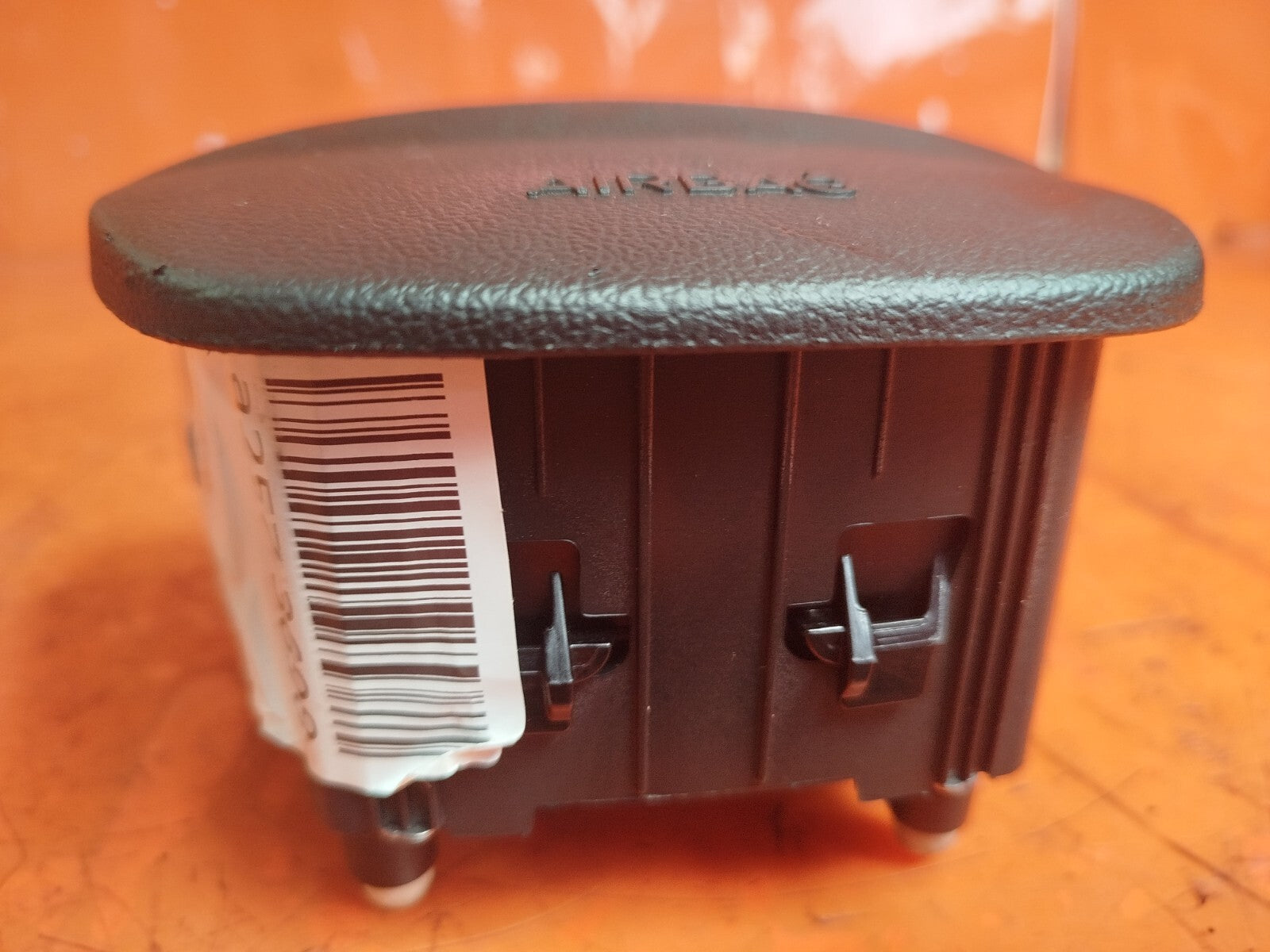 ebay-src:https://i.ebayimg.com/00/s/mtiwmfgxnjaw/z/9kcaaoswz-houv4f/$_57.jpg