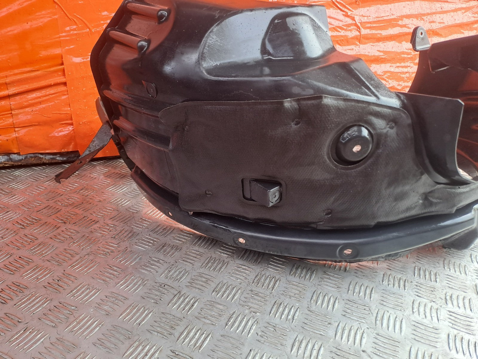 2015 Ford Tourneo Custom Front Right Wheel Arch Liner FK21-16114-A Warranty A371 - Image 3