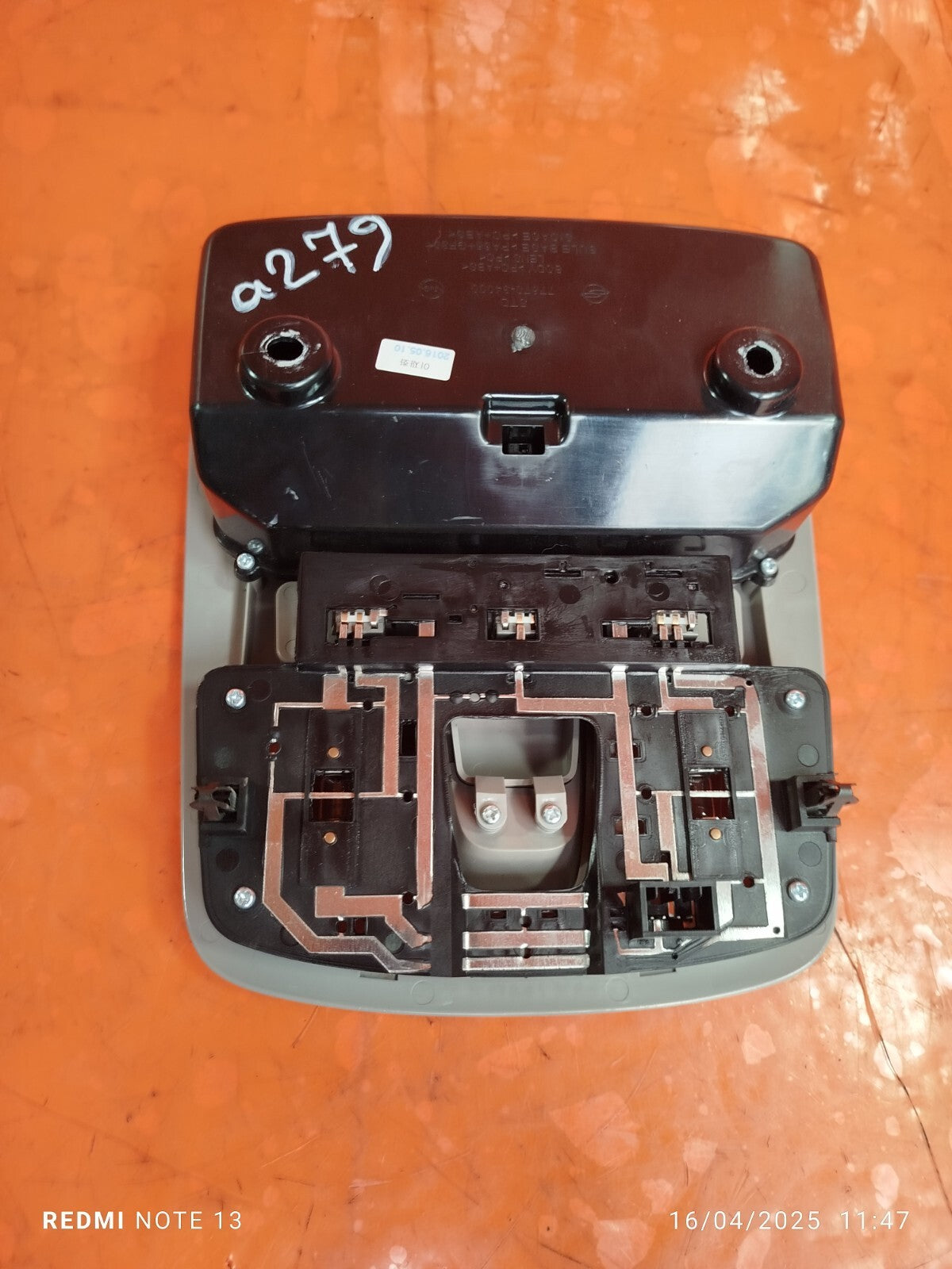 ✅Ssangyong Tivoli Ex 2016 1.6 Diesel FRONT INTERIOR ROOF LIGHT 77670-34000 A279 - Image 10