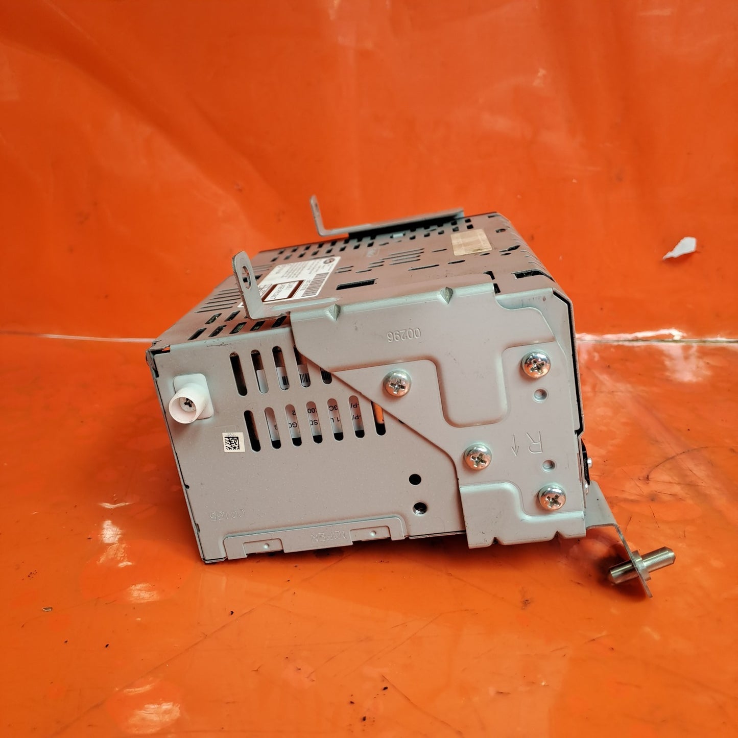 ebay-src:https://i.ebayimg.com/00/s/mtywmfgxnjaw/z/uucaaeswrnfoi8sk/$_57.jpg