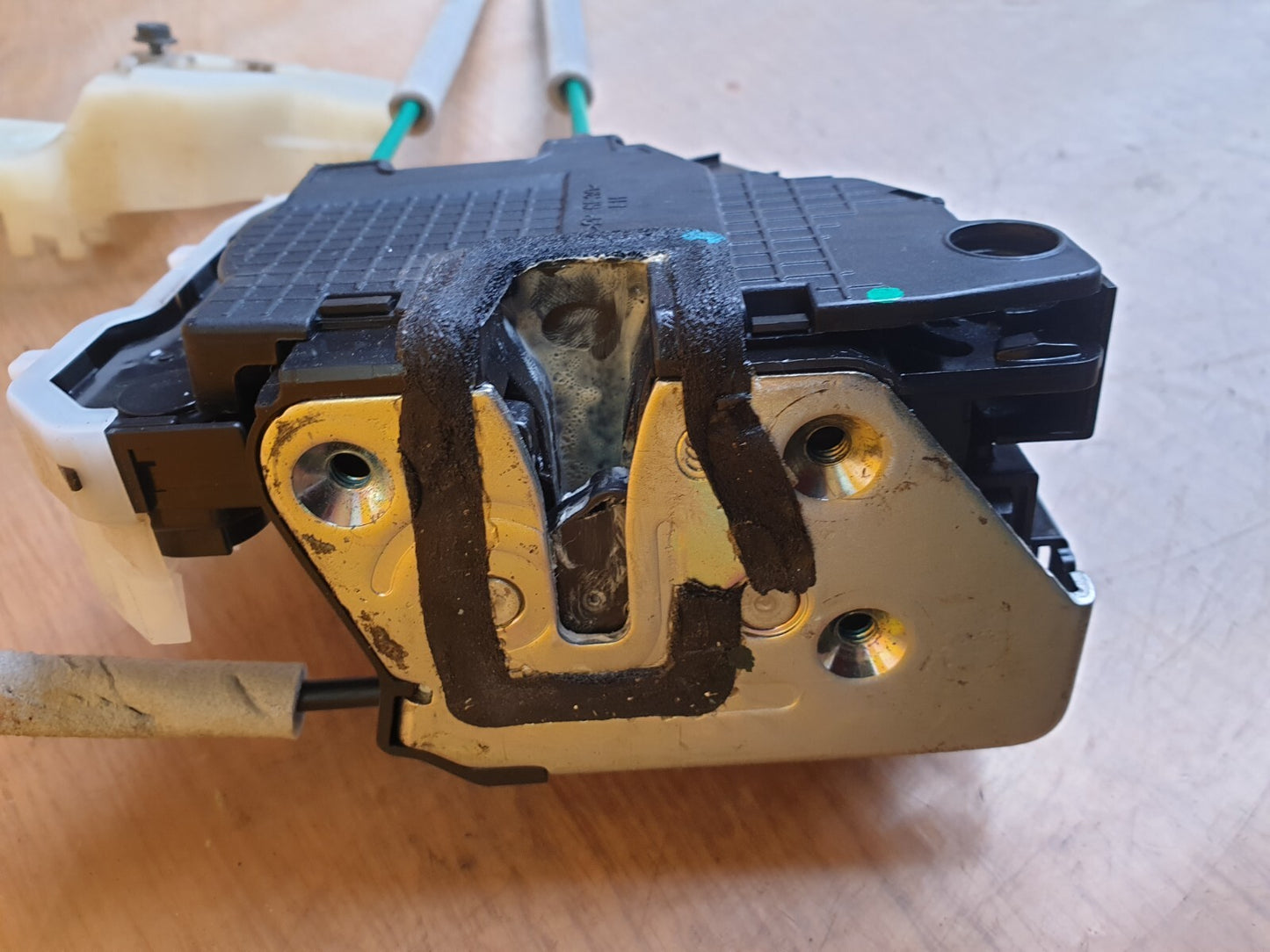 ebay-src:https://i.ebayimg.com/00/s/mtiwmfgxnjaw/z/nxwaaoswulvmjpha/$_57.jpg