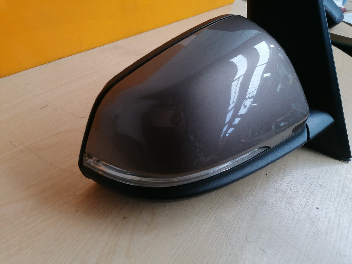 ✅2018 BMW 2 SERIES F45 2.0P FRONT RIGHT WING MIRROR BEIGE C2S + WARRANTY A051 - Image 2