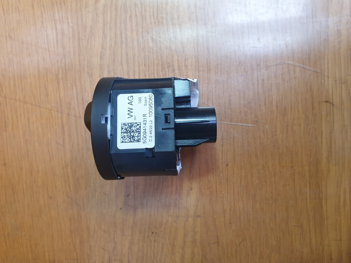✅SEAT ARONA FR 1.0 PETROL 2023 HEADLIGHT CONTROL SWITCH 5G0941431R Warranty A145 - Image 6