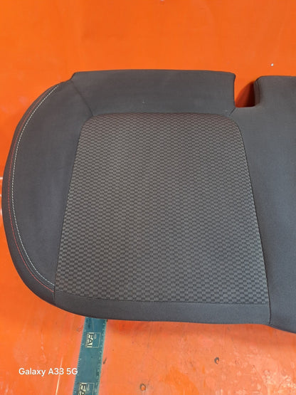 ✅2018 FORD FIESTA MK8 ST-LINE REAR LOWER SEAT BENCH + WARRANTY A178 - Image 2