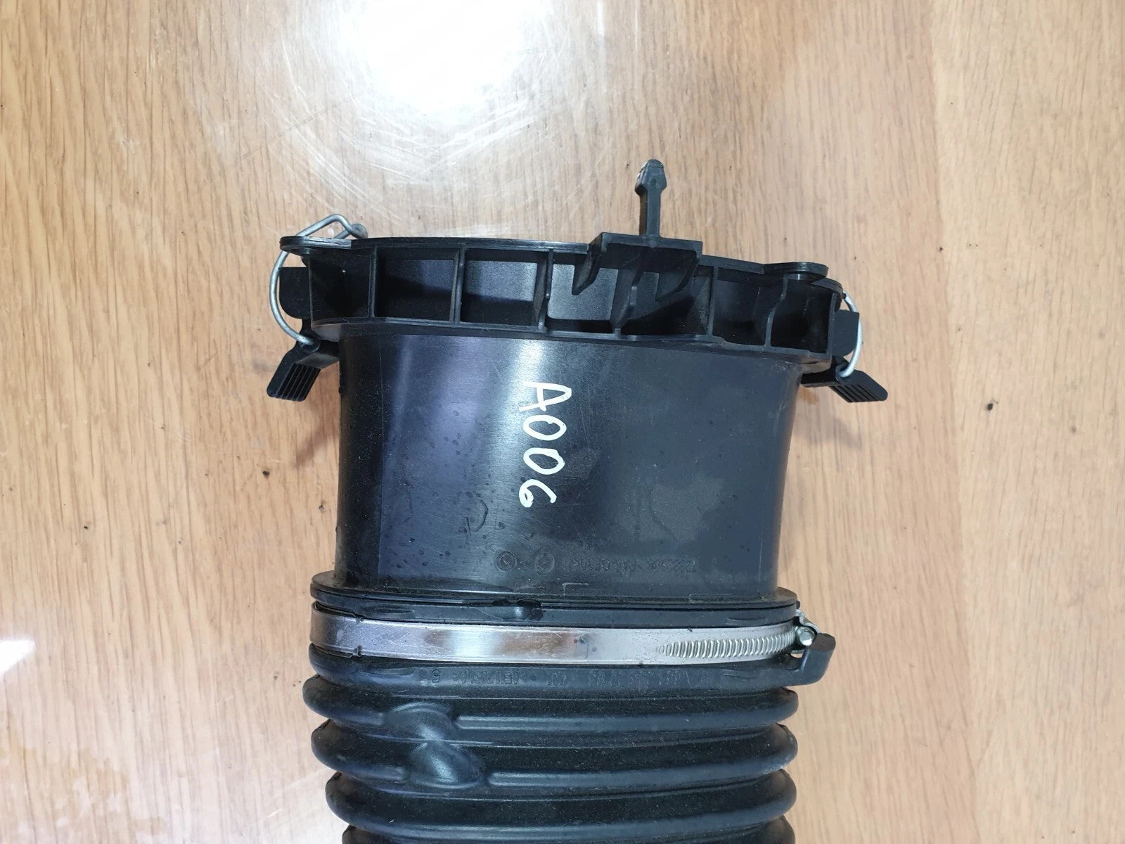 ✅Mercedes CLS 450 W257 3.0 Petrol 2019 Air Intake Duct Pipe A2560900042 Warranty - Image 3