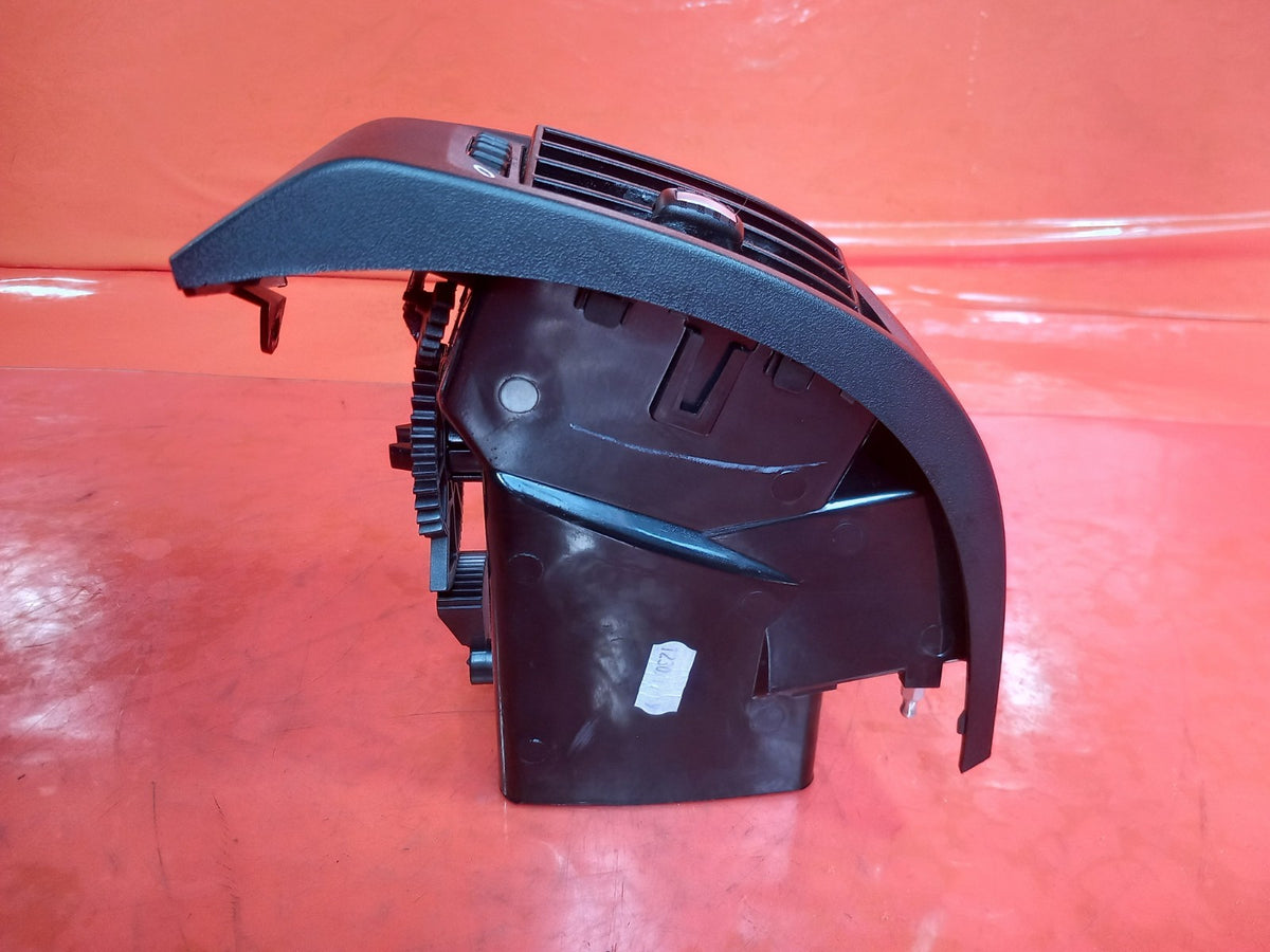 ebay-src:https://i.ebayimg.com/00/s/mtiwmfgxnjaw/z/qxoaaeswinpqfcl0/$_57.jpg