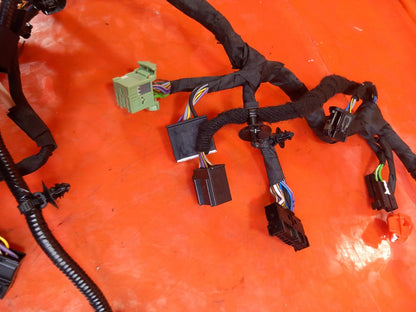 Land Rover Defender L663 3.0 Diesel 2025 Front Right Seat Wiring Loom R8B214B719 - Image 9