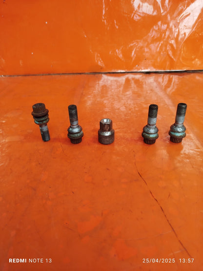 ✅Porsche Cayenne V6 2010 3.6 Petrol WHEEL BOLTS SET Warranty A268 - Image 3