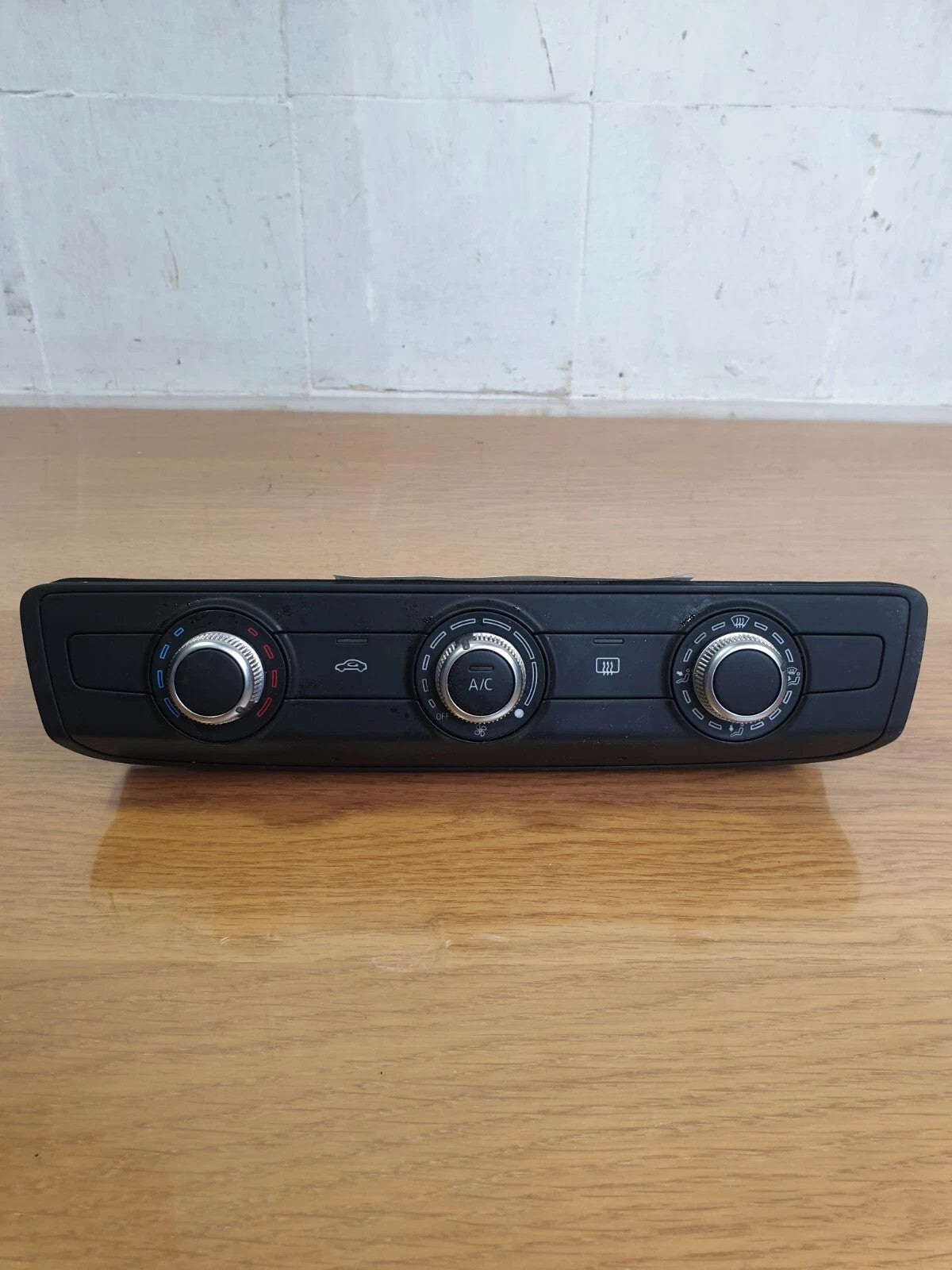 ebay-src:https://i.ebayimg.com/00/s/mtywmfgxmjaw/z/zfiaaesweplqgaau/$_57.jpg