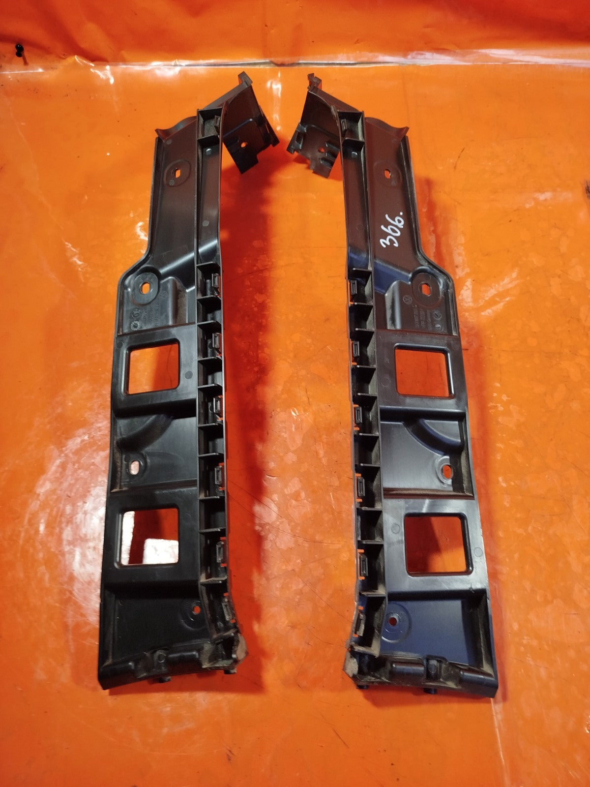✅2024 FORD TOURNEO CONNECT REAR BUMPER BRACKET PAIR 2K7807393D 2K7807394D A366 - Image 8