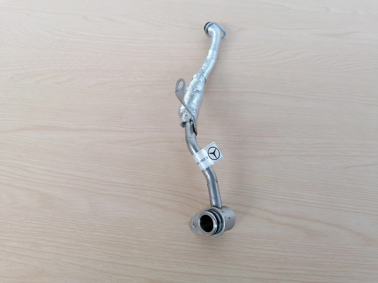 ✅Mercedes CLS 450 W257 3.0 Petrol 2019 Turbocharger Oil Return Pipe A2561800022 - Image 4