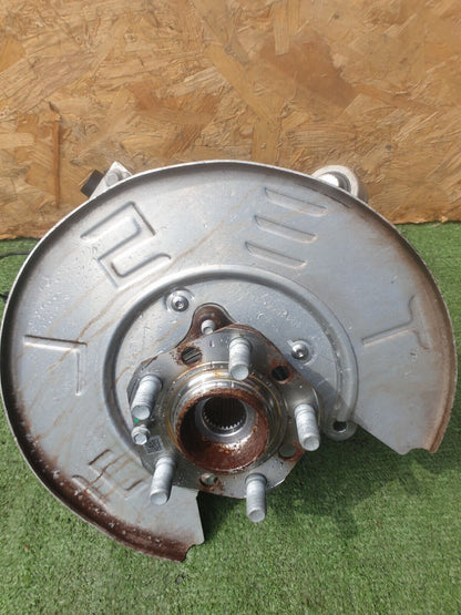 2022 TESLA MODEL Y REAR RIGHT SPINDLE KNUCKLE HUB 1044666-00-C + WARRANTY A172