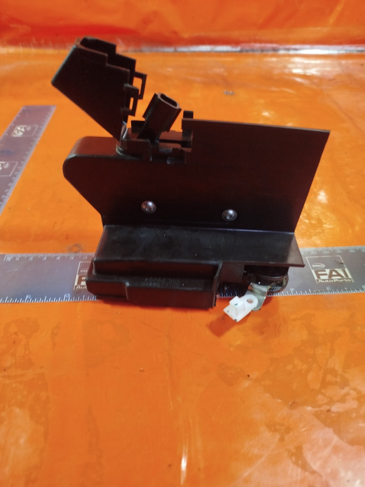 ✅2024 DACIA DUSTER JOURNEY DOOR LOCK FRONT RIGHT 805029426R + WARRANTY A364 - Image 9