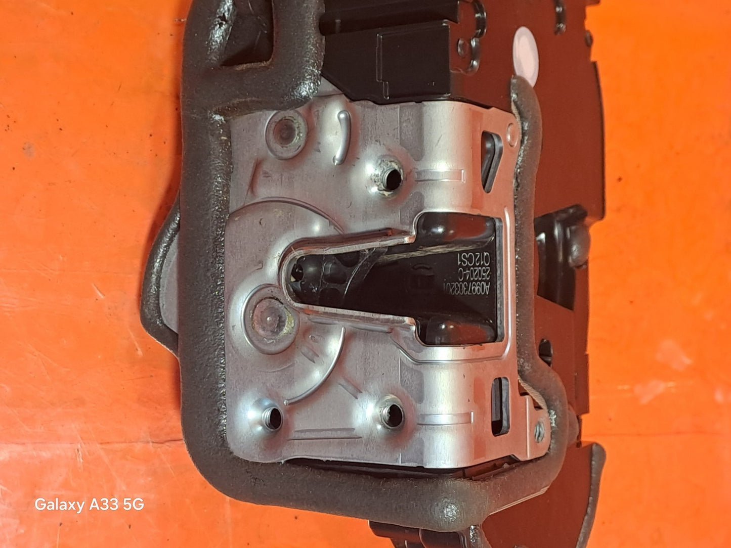 ✅MERCEDES A180 SPORT 1.3 PETROL 2025 REAR RIGHT DOOR LOCK MECHANISM A1770032999 - Image 9