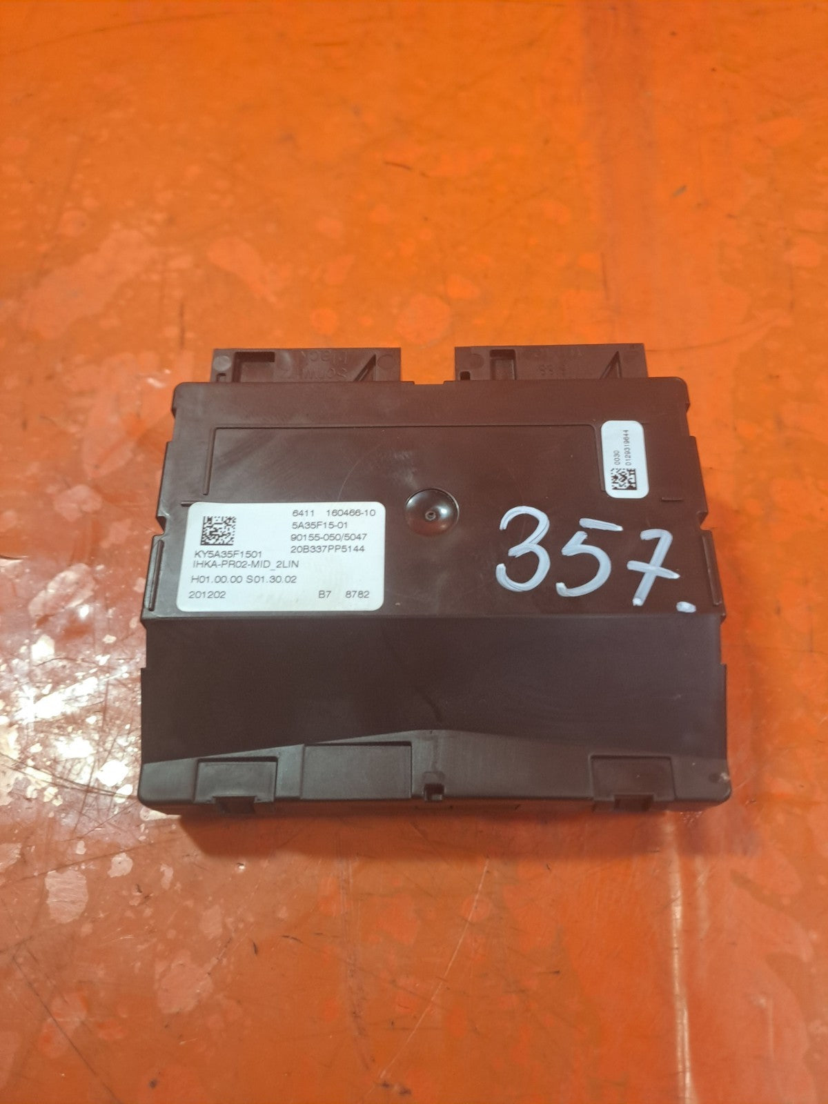 ebay-src:https://i.ebayimg.com/00/s/mtywmfgxmjaw/z/hswaaeswoonpqtli/$_57.jpg
