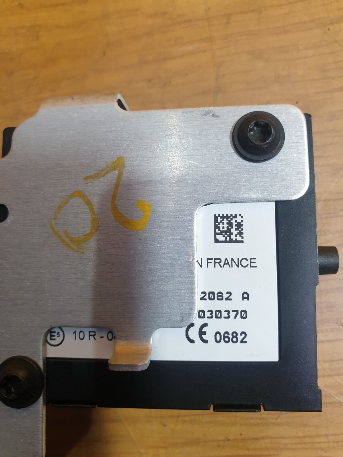 ebay-src:https://i.ebayimg.com/00/s/mtywmfgxmjaw/z/y2eaaoswnzxmqjgd/$_57.jpg