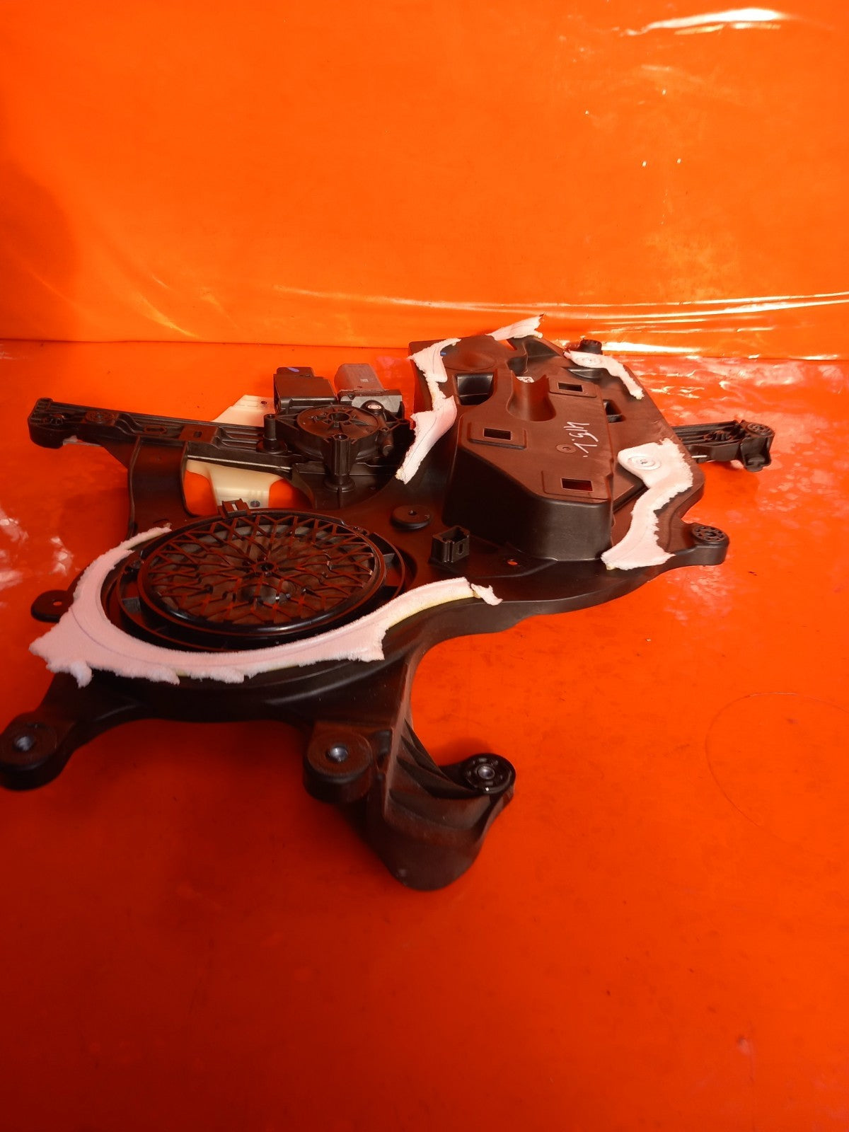 ebay-src:https://i.ebayimg.com/00/s/mtywmfgxmjaw/z/qp0aaeswl2xqv2sm/$_57.jpg