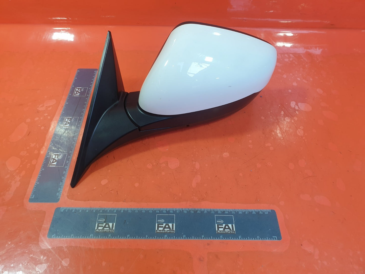 SSANGYONG TIVOLI EX 1.6 DIESEL 2017 FRONT LEFT MIRROR WHITE Warranty A230 - Image 1