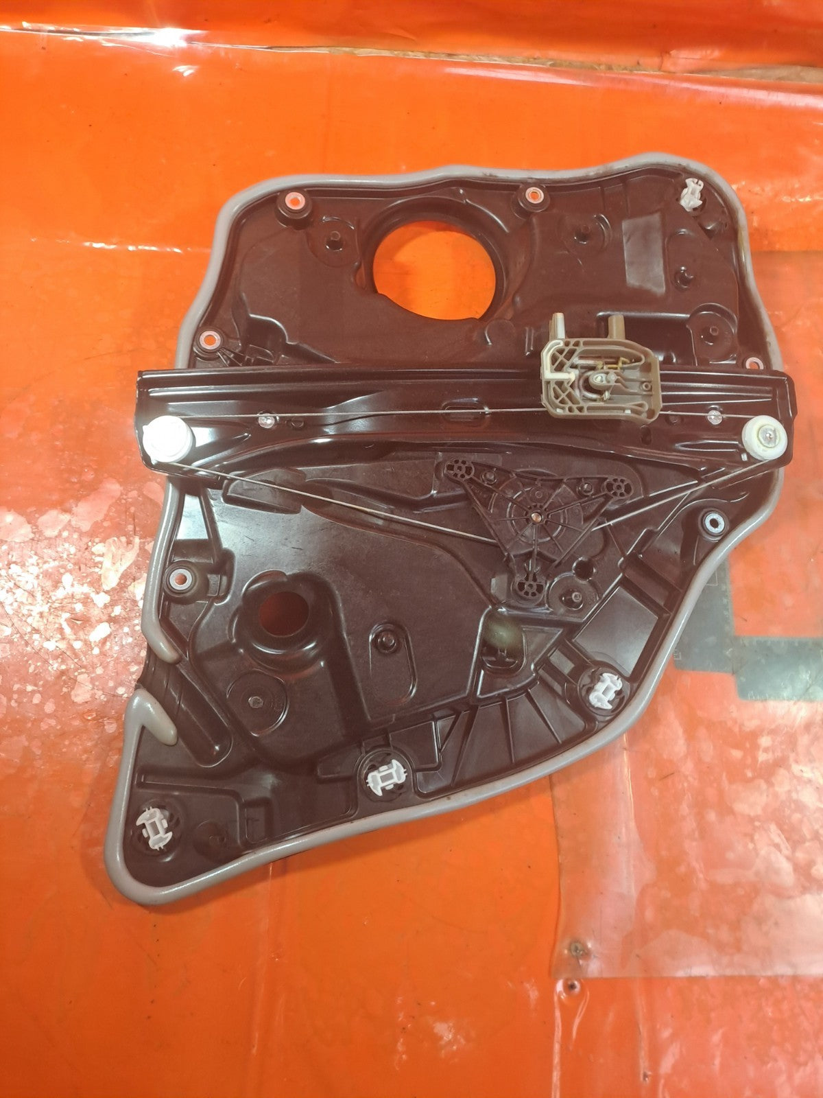 ✅BMW G20 320I M SPORT 2.0 PETROL 2021 REAR RIGHT WINDOW REGULATOR 7497100-10 - Image 1
