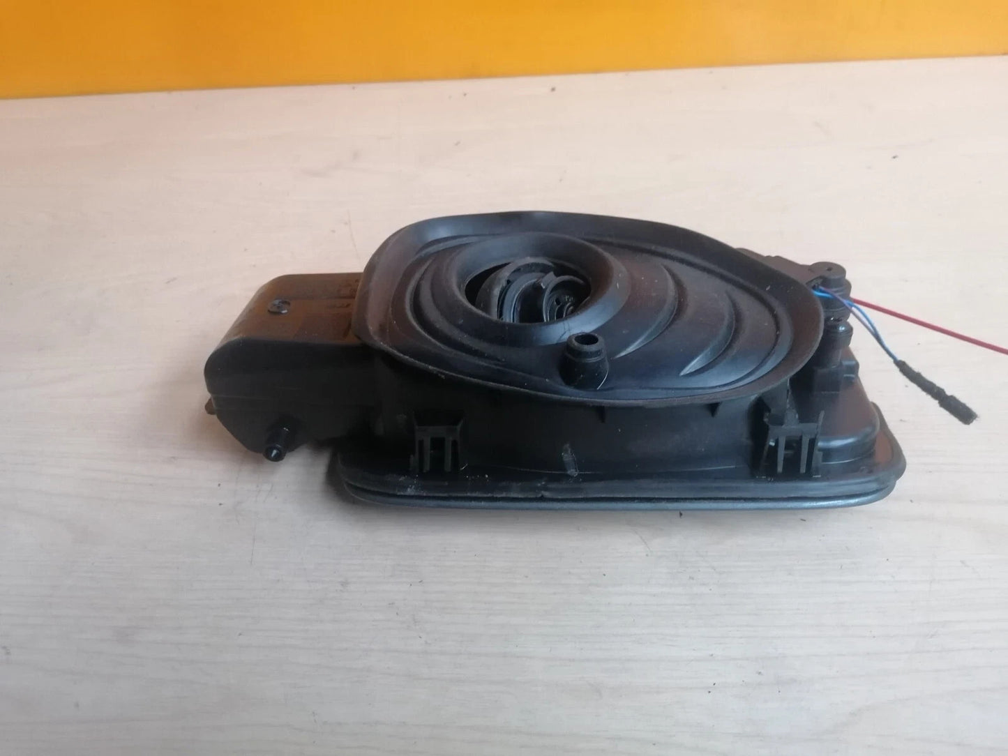 ebay-src:https://i.ebayimg.com/00/s/mtiwmfgxnjaw/z/nneaaeswy5xqauxk/$_57.jpg