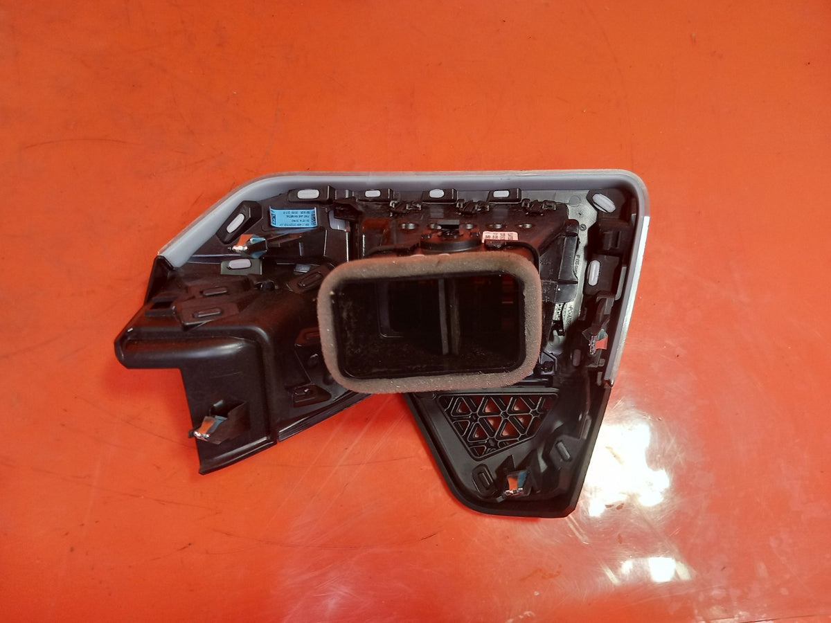 ebay-src:https://i.ebayimg.com/00/s/mtiwmfgxnjaw/z/ti4aaeswpgvqgtin/$_57.jpg