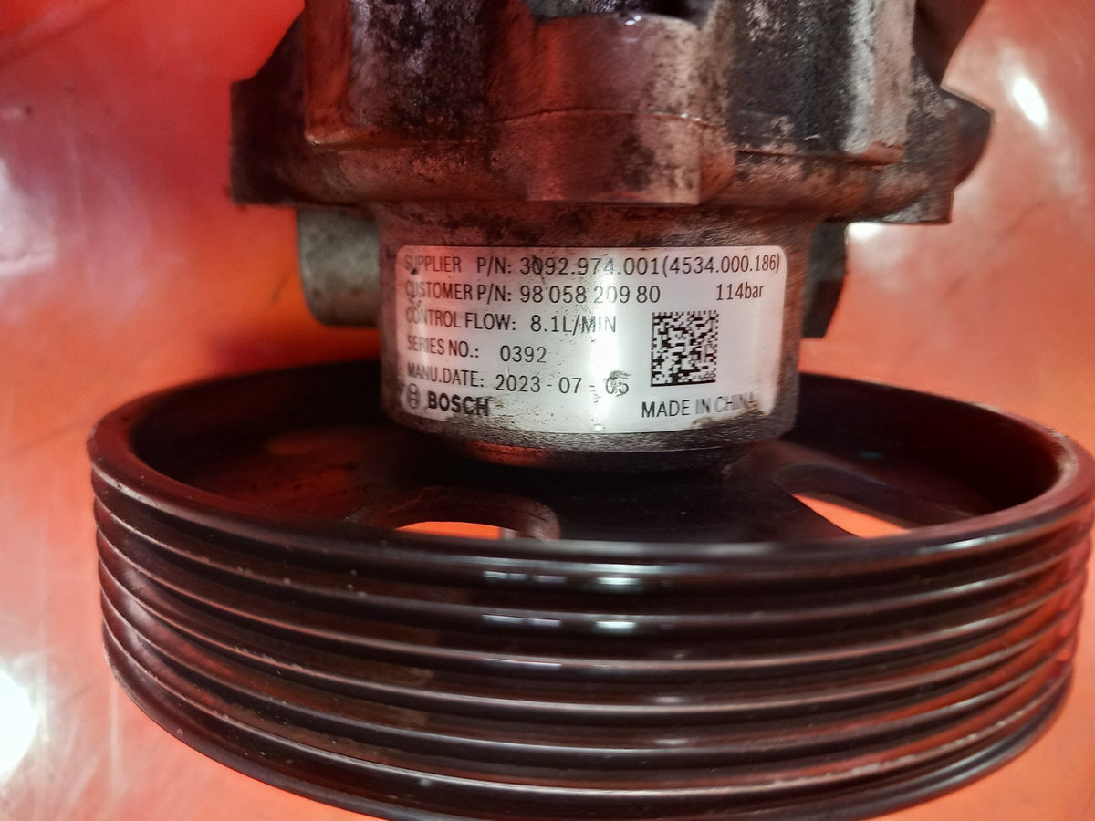 ebay-src:https://i.ebayimg.com/00/s/mtiwmfgxnjaw/z/gacaaeswrwpqgwlb/$_57.jpg