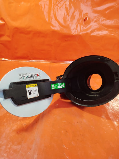 ✅2018 FORD FIESTA ST-LINE X FUEL FILLER FLAP H1BB-A27936 FROZEN WHITE + WARRANTY - Image 5