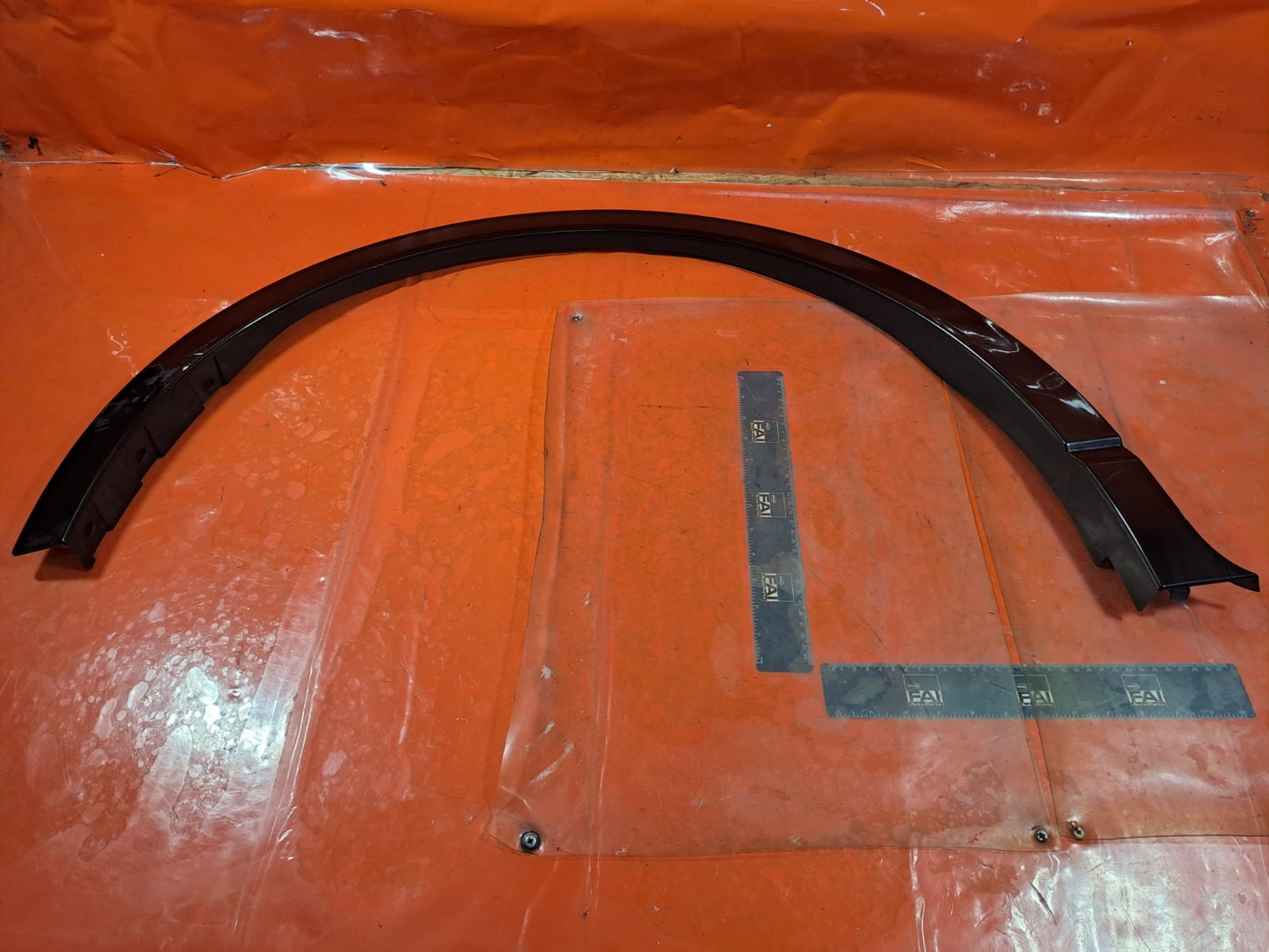 ✅2025 FORD KUGA MK3 ST-LINE WHEEL ARCH MOULDING TRIM REAR RIGHT NV4B-S286D02-ABW - Image 1