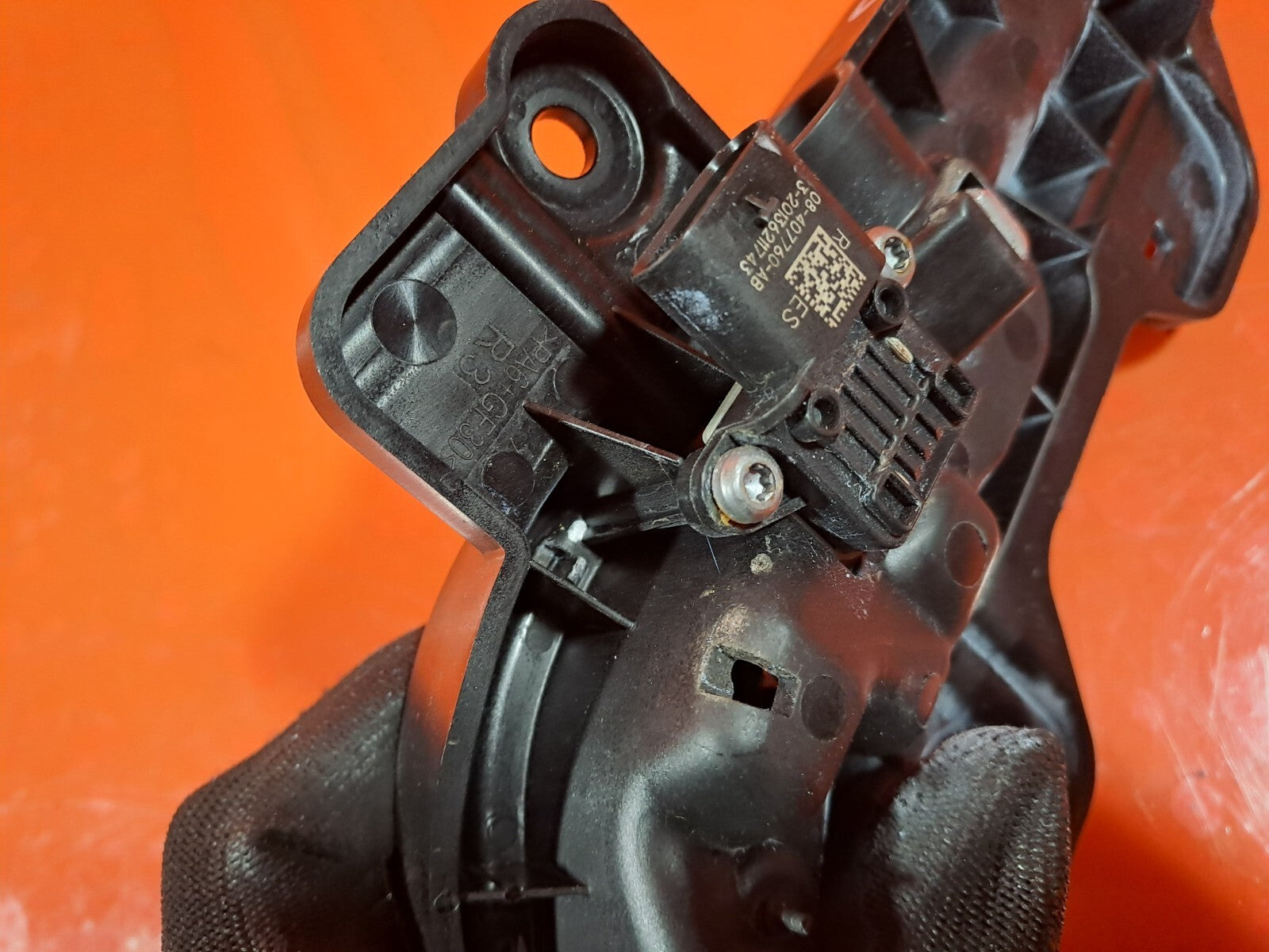 ebay-src:https://i.ebayimg.com/00/s/mtiwmfgxnjaw/z/2cqaaoswelhn1oh9/$_57.jpg