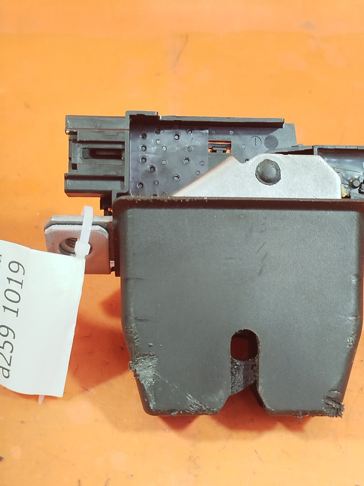 ebay-src:https://i.ebayimg.com/00/s/mtywmfgxmjaw/z/l4uaaosw91nnkty3/$_57.jpg