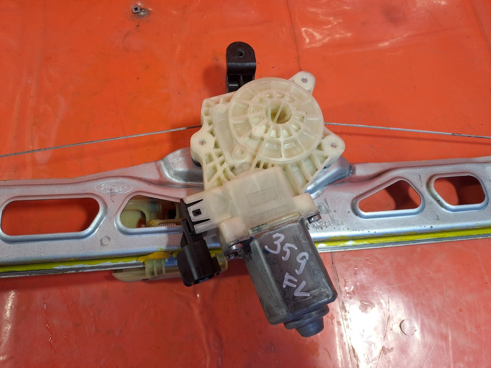 ✅Ford Tourneo Custom 2.0 Diesel 2017 Front Left Window Regulator & Motor A359 - Image 3
